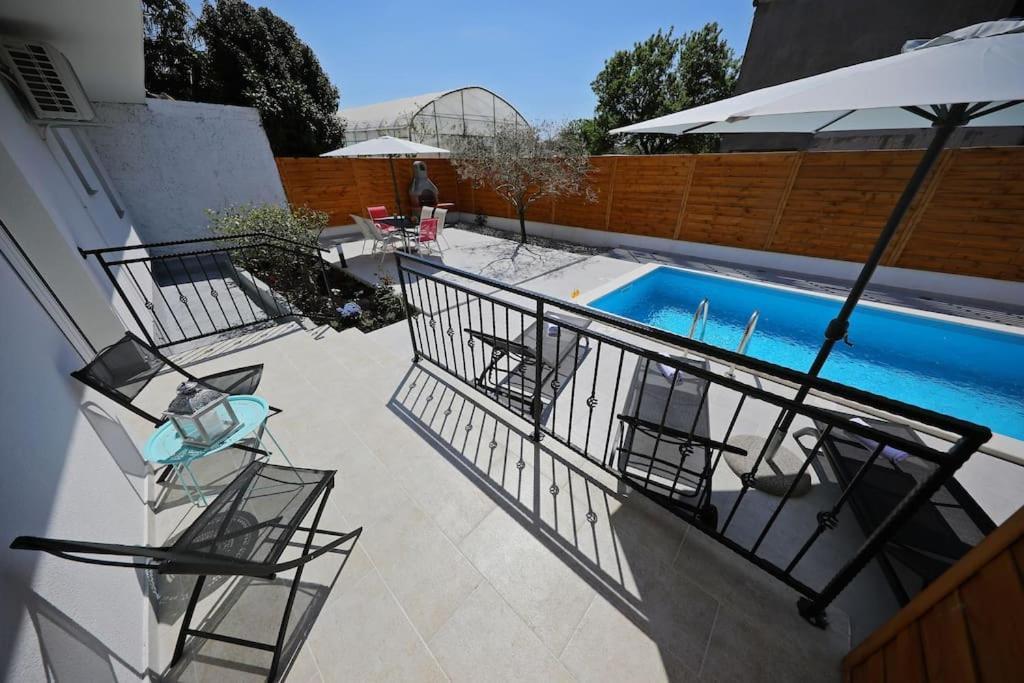 Luxury Apartment Petra With Private Pool Zadar Exterior foto