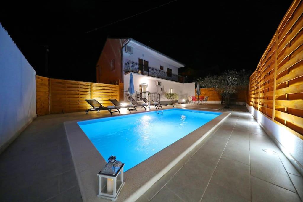 Luxury Apartment Petra With Private Pool Zadar Exterior foto